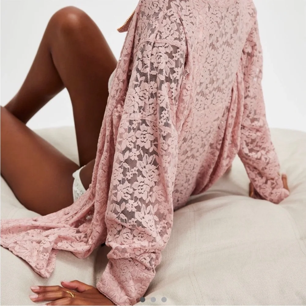 ▪️Free People Intimately Free All Day Floral Lace House Shirt Pink  M - Picture 2 of 16